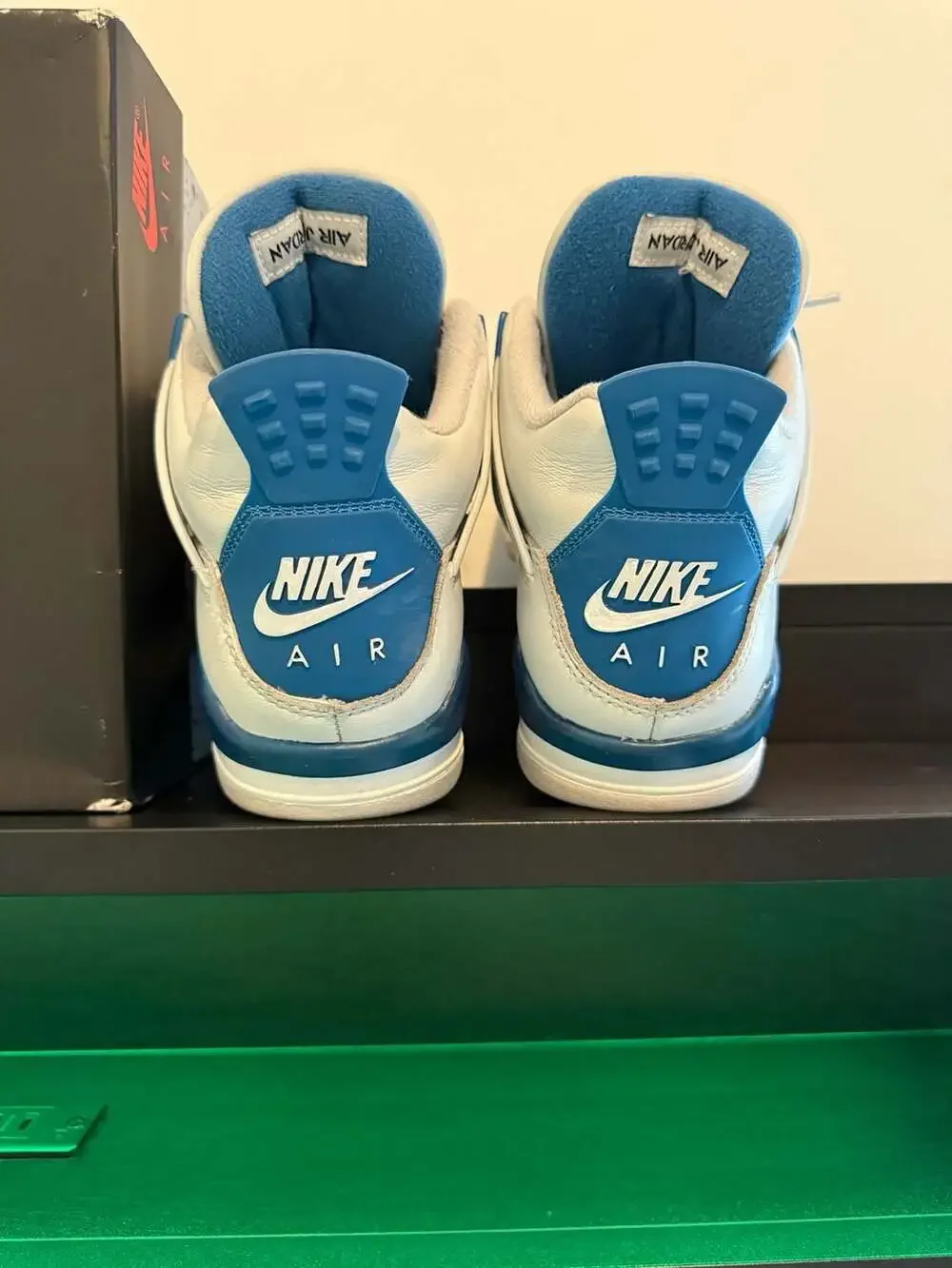 Jordan 4 Retro Military Blue (2024) GS size 6Y (womens 7.5)